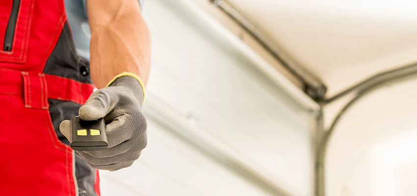 Residential Garage Door Security in Springfield, Illinois